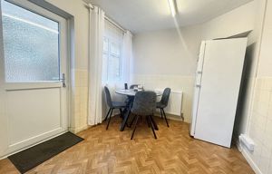 Photo 14- click for photo gallery